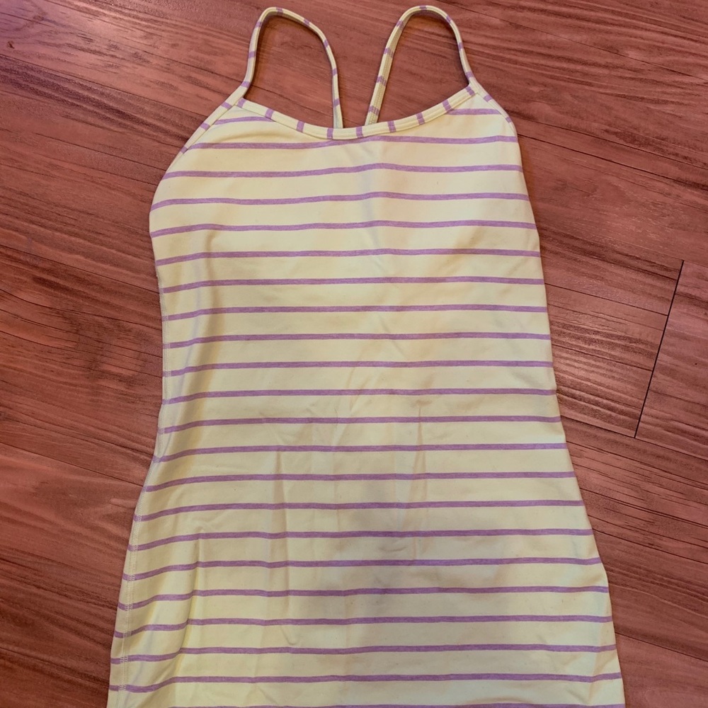 Lululemon workout tank